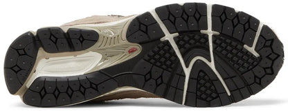 New Balance 2002R Protection Pack Driftwood