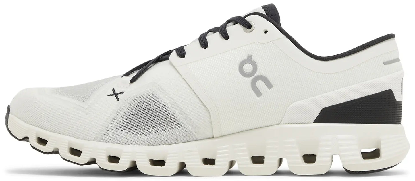 Cloud X 3 'Ivory Black'