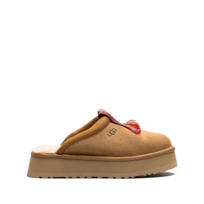 UGG
 
Tazzle
 
"Chestnut"
 
slippers